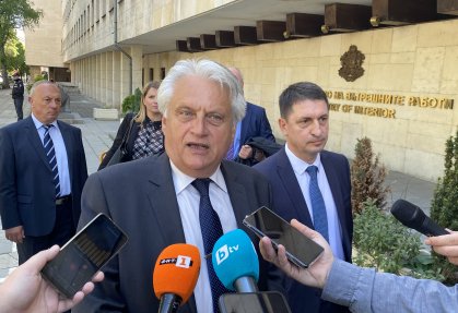 Interior Minister Replaces Heads of Regional Police Directorates, Demands Vote-Buying Parties to Be Named