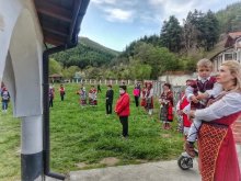 Town of Yakoruda Safely Observes St. George Day Festivities amid Coronavirus Pandemic