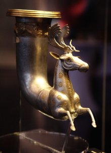 Prosecutors, Restorers Seize Items from Businessman Bozhkov's Art Collection