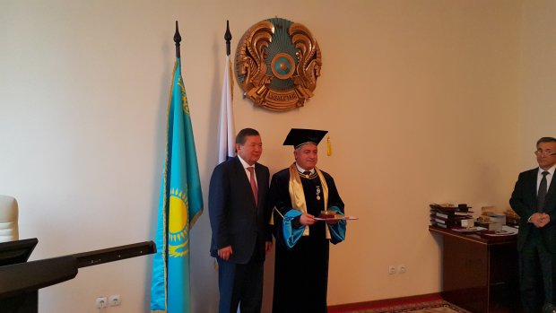 БЛАГОДАРСТВЕНО ПИСМО ДО РЕКТОРА НА РУСЕНСКИЯ УНИВЕРСИТЕТ ОТ РЕКТОРА НА КАЗАХСКИЯ НАЦИОНАЛЕН АГРАРЕН УНИВЕРСИТЕТ БЛАГОДАРСТВЕНО ПИСМО ДО РЕКТОРА НА РУСЕНСКИЯ УНИВЕРСИТЕТ ОТ РЕКТОРА НА КАЗАХСКИЯ НАЦИОНАЛЕН АГРАРЕН УНИВЕРСИТЕТ
