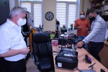 ЕВРОДЕПУТАТЪТ АНДРЕЙ НОВАКОВ ПРИСЪСТВА НА ДЕМОНСТРАЦИЯ НА ВИСОКОТЕХНОЛОГИЧНО ОБОРУДВАНЕ В РУСЕНСКИЯ УНИВЕРСИТЕТ