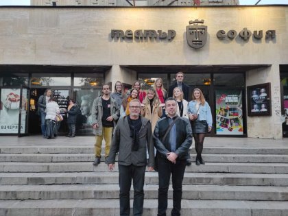 В Театър „София“ се състоя премиерата на „Цветята“ В Театър „София“ се състоя премиерата на „Цветята“