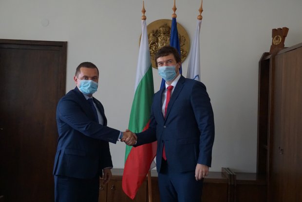 Кметът Пенчо Милков заяви официално желанието си за побратимяване на Русе с чешки град пред посланика на Чешката република в България