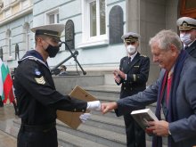 Младежки посланик на НАТО от Морското училище приключва успешно своя мандат