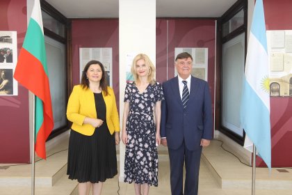 С изложба се отбелязват 90 години от приятелството между България и Аржентина