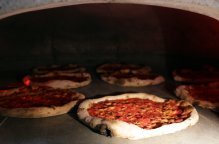 Това лято е най-слабото за последните три години, твърди управител на пицария в Бургас