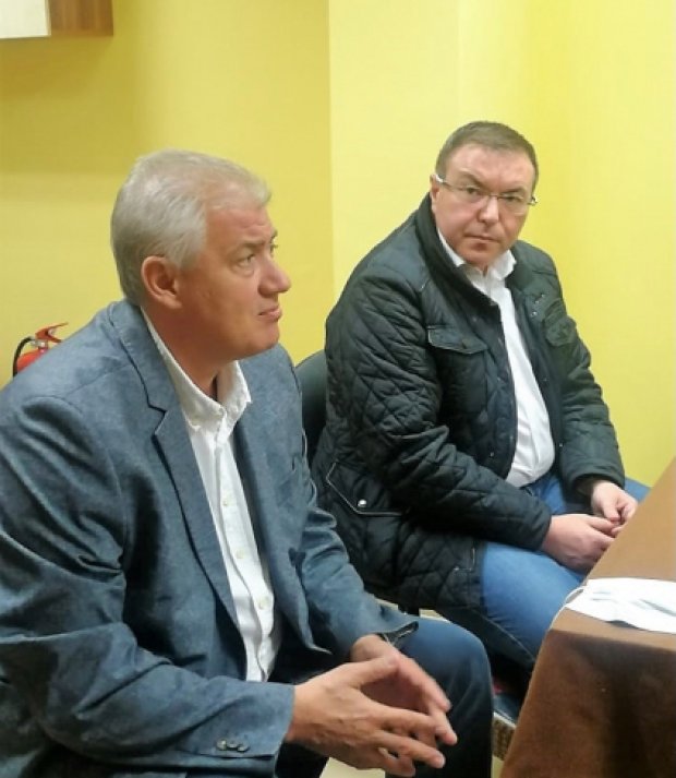 Анастас Герджиков и Невяна Митева са нужните на България президент и вицепрезидент държавници, заявиха проф.Балтов и проф.Ангелов Анастас Герджиков и Невяна Митева са нужните на България президент и вицепрезидент държавници, заявиха проф.Балтов и проф.Ангелов
