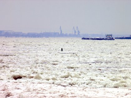 Danube Freezes at Rousse Danube Freezes at Rousse