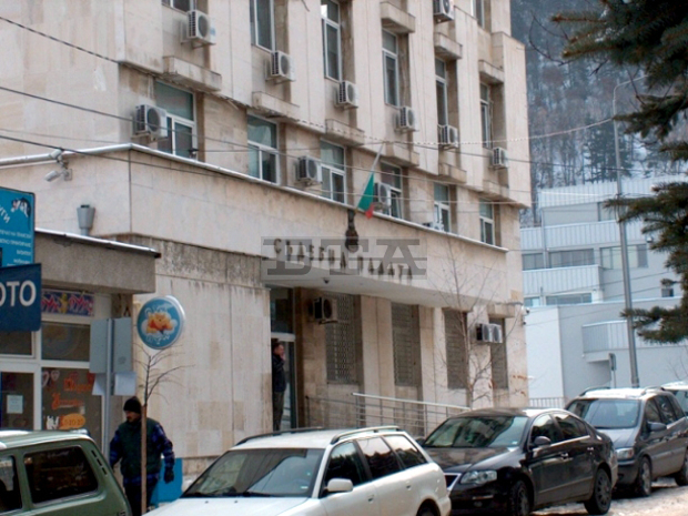 Осъдиха мъж от Кюстендил, признал вината си за закана за убийство, незаконна пушка и нарушена карантина